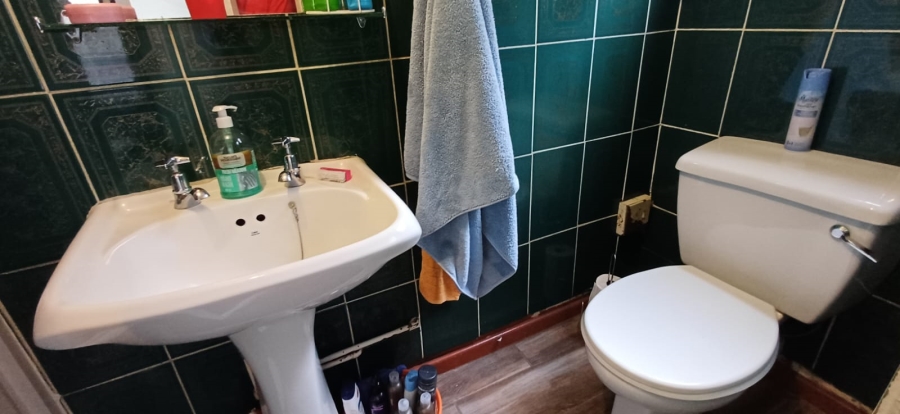 To Let 3 Bedroom Property for Rent in Bakenpark Free State